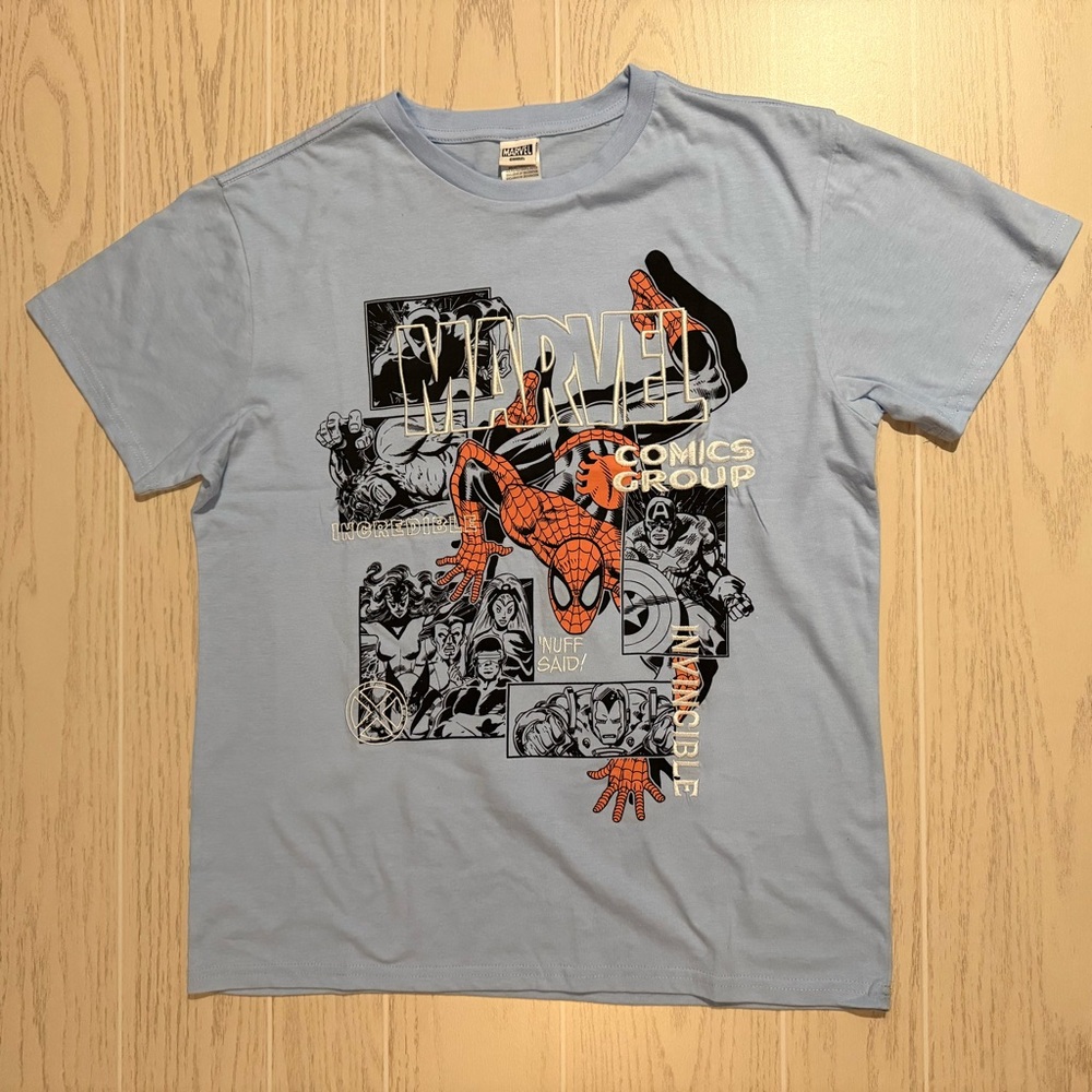 Marvel Spider-Man Graphic‎ T-Shirt Men’s Large Blue Short Sleeve NWOT